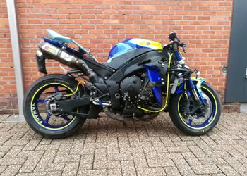 R1 2014 gedemonteerd, alle onderdelen op de webshop